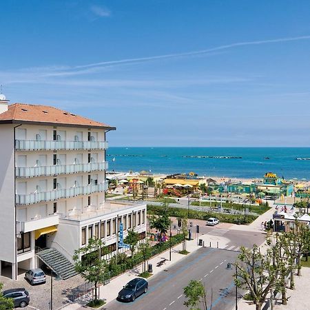 צ'סנטיקו Little Hotel מראה חיצוני תמונה